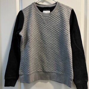Gray Quilted Burton Sweatshirt sz Medium